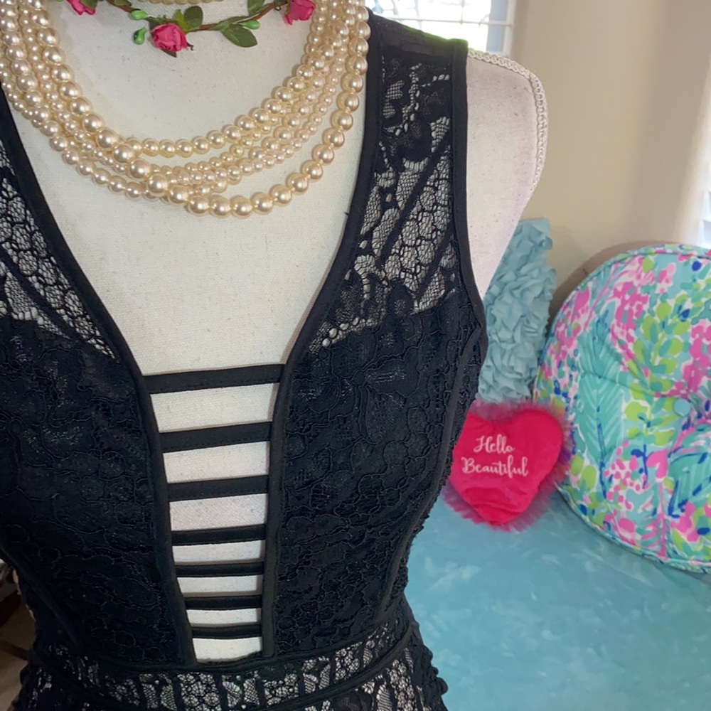 Haute Monde Black Lace Strappy Bodysuit